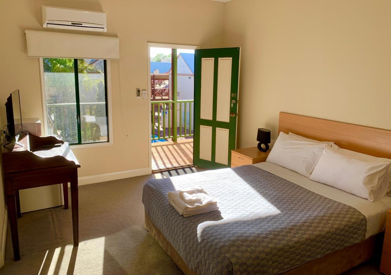 Settlers Hotel York Luaran gambar