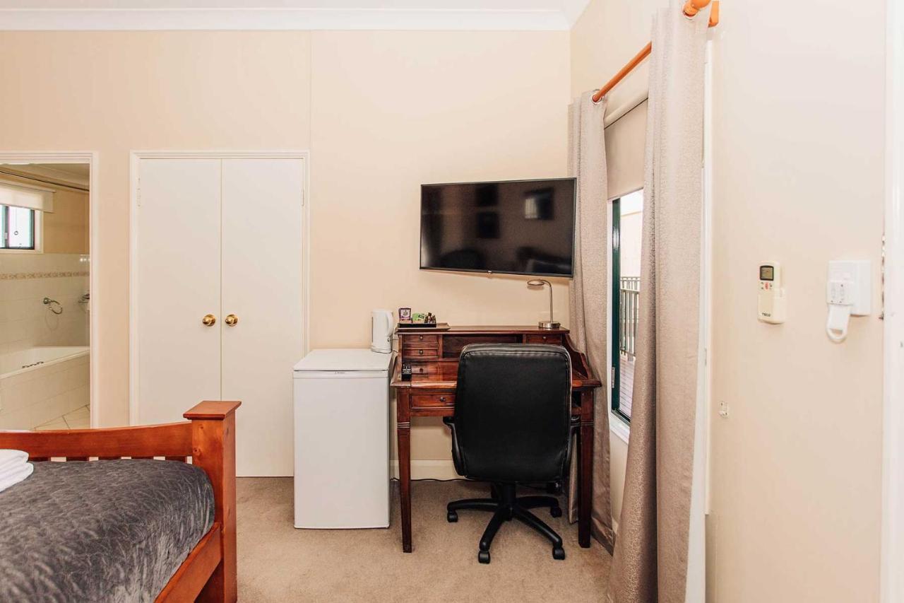 Settlers Hotel York Luaran gambar