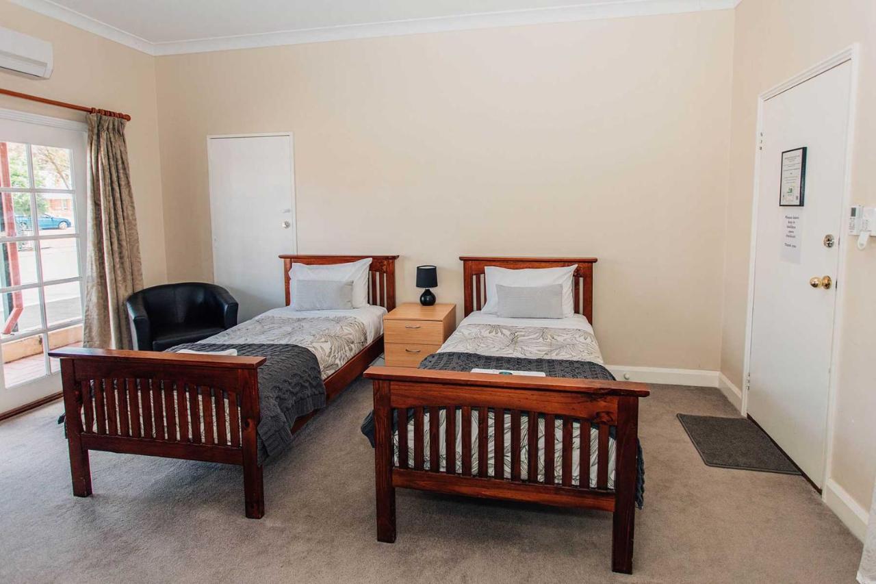 Settlers Hotel York Luaran gambar